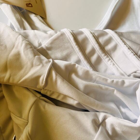 BuffBunny Collection White One Piece Swimsuit Size Small NWT - Picture 5 of 7